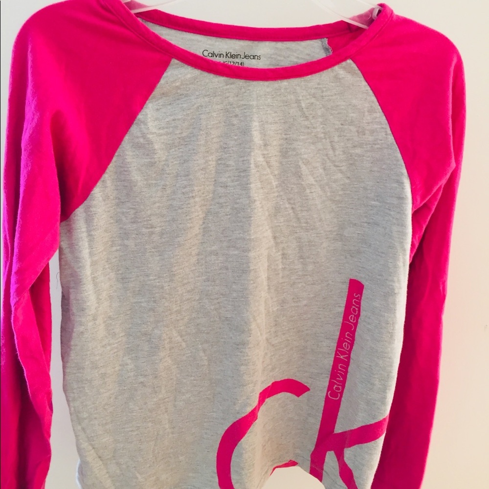 Calvin Klein tee shirt for girls